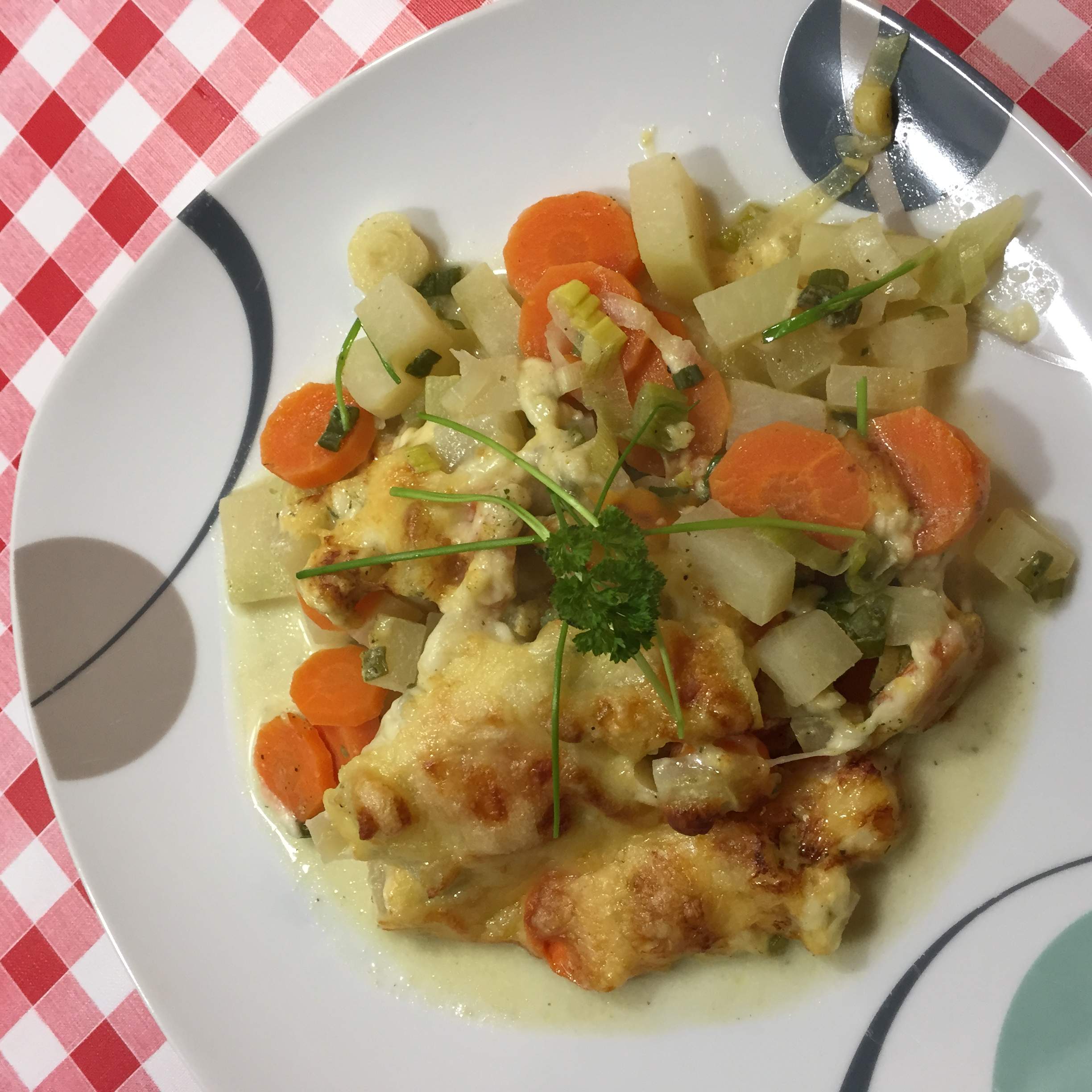 Kohlrabi-Möhren-Gratin