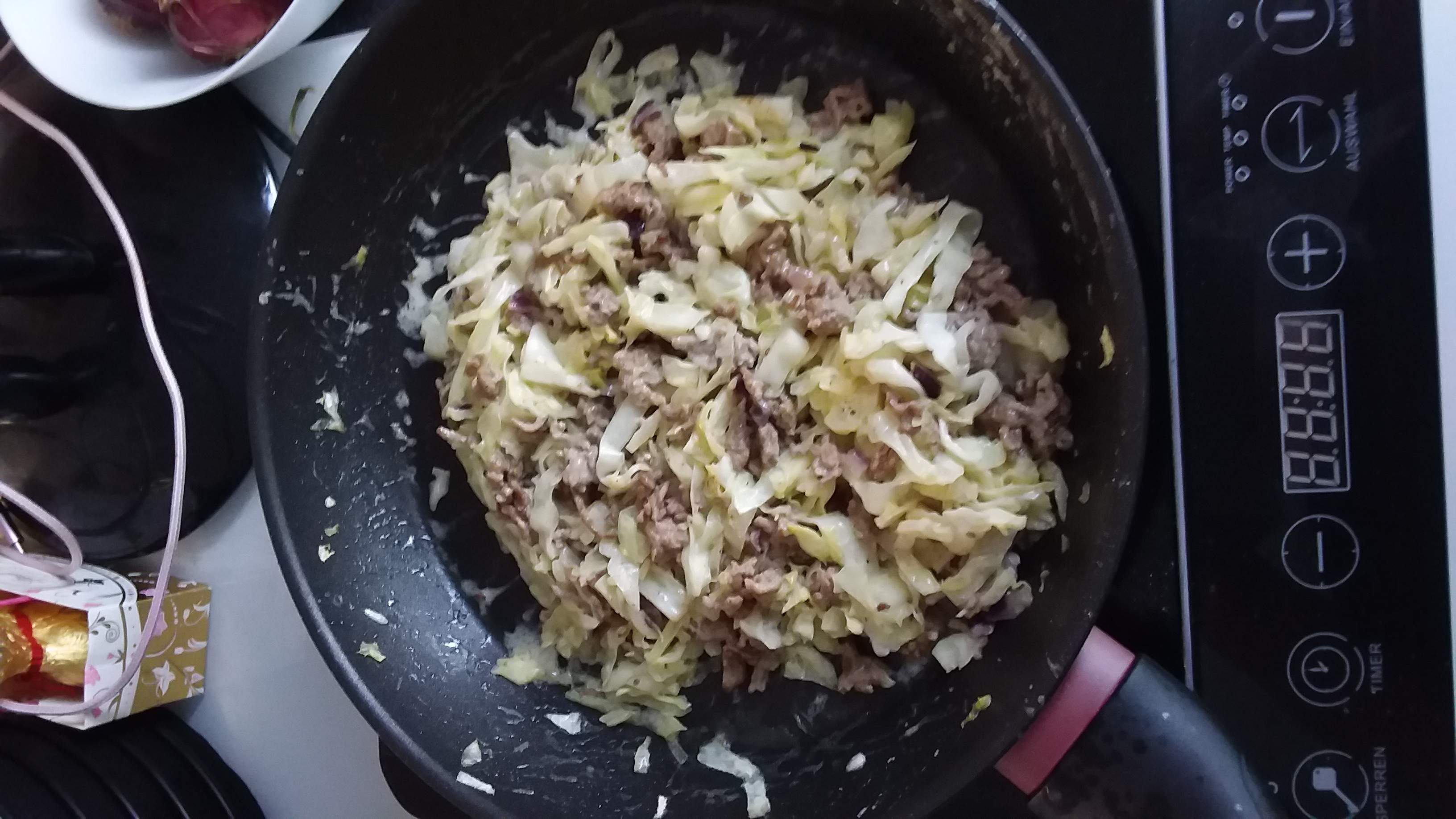 Spitzkohl-Hack-Pfanne