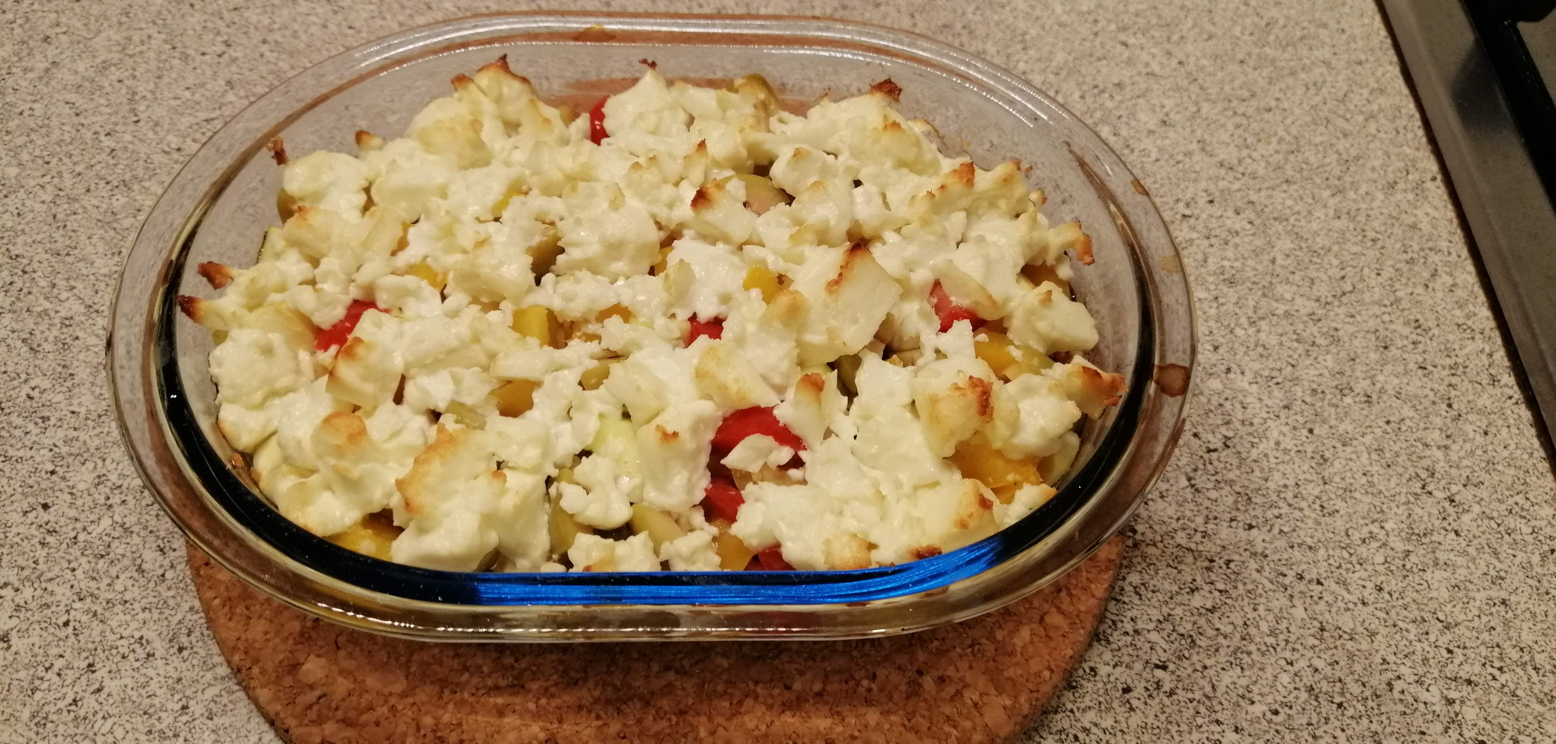 Gratinierter Feta mit Gemüse