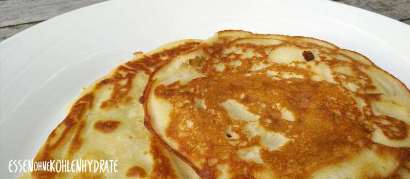 Lachsrolle im Low-Carb Pfannkuchen - Low Carb Rezepte