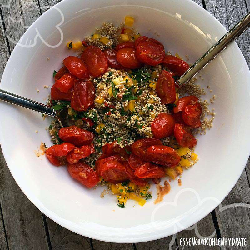 Quinoa-Salat mit Cranberrysauce - Essen ohne Kohlenhydrate