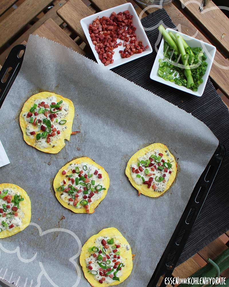 Low-Carb Mini-Flammkuchen - Essen ohne Kohlenhydrate