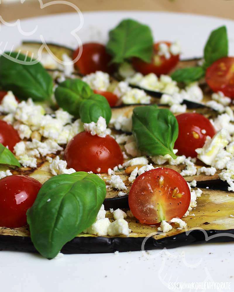 Gegrillte Aubergine Caprese