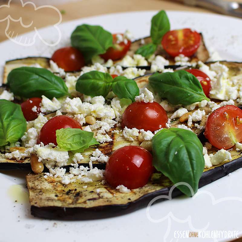 Gegrillte Aubergine Caprese