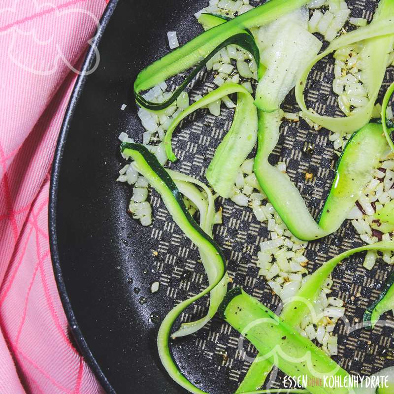 Omelette mit Zucchini