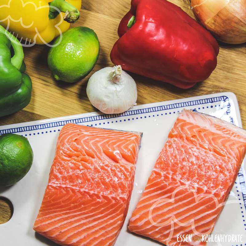 Lachs mit Paprikagemüse vom Blech