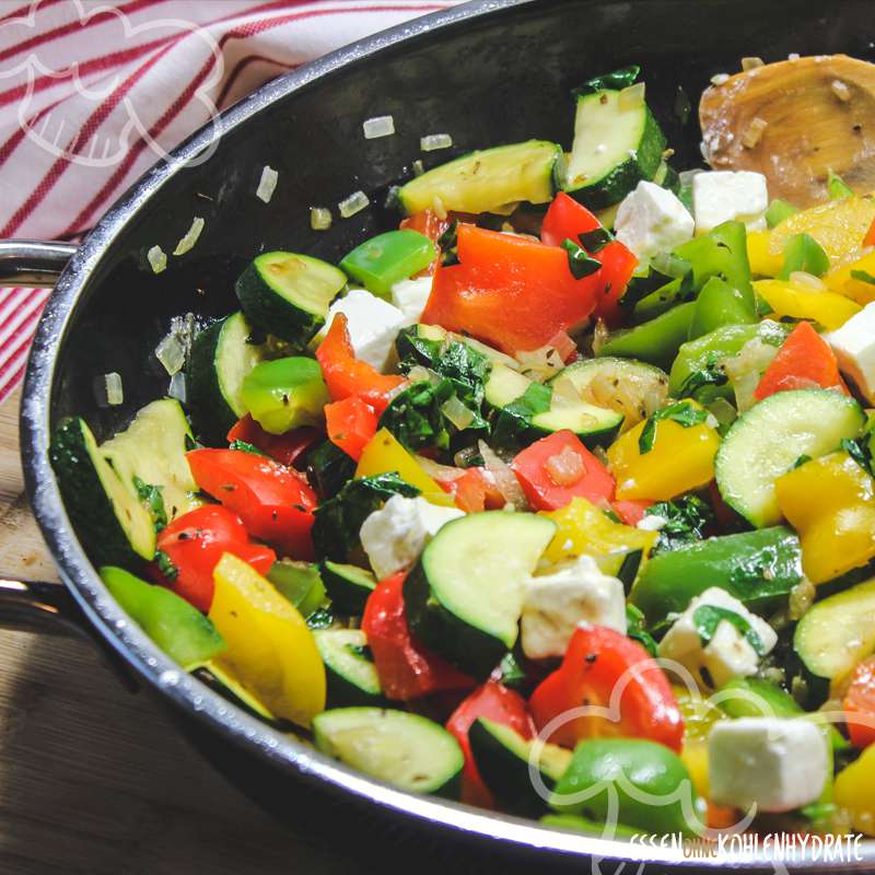 Paprikagemüse mit Feta