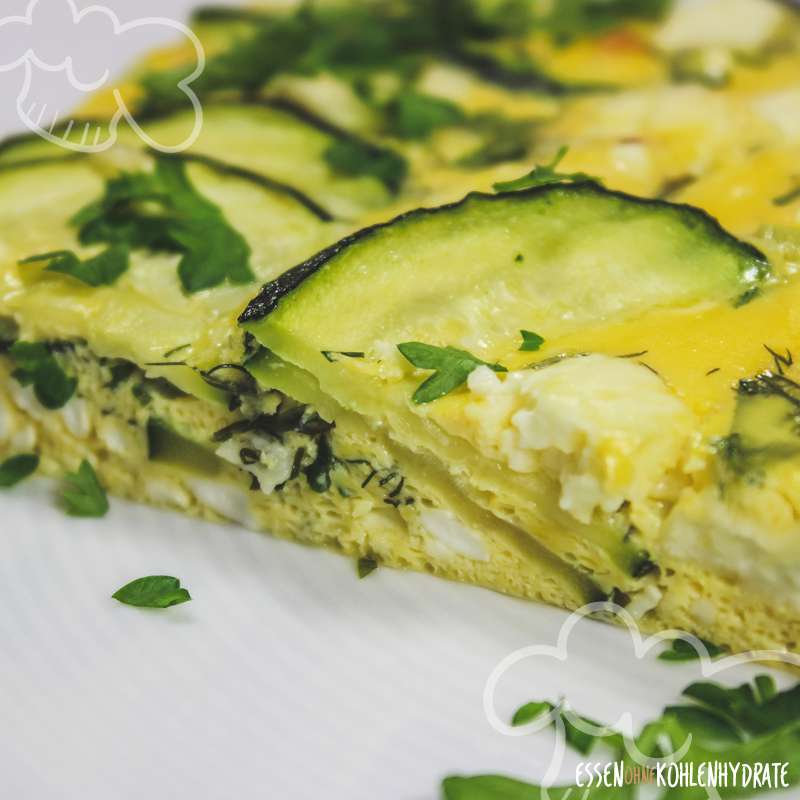 Zucchini-Auflauf mit Feta - Essen ohne Kohlenhydrate