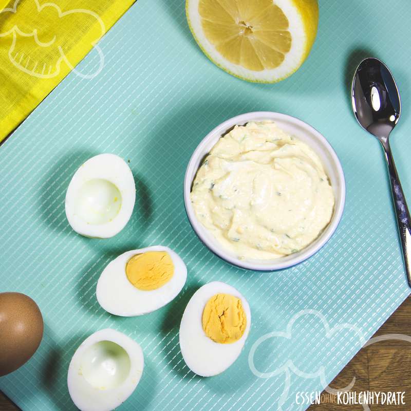 Gefüllte Eier mit Ricotta und Zitrone