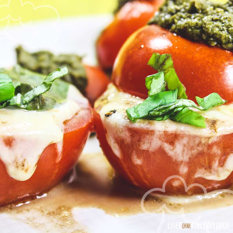 Ofentomaten mit Mozzarella