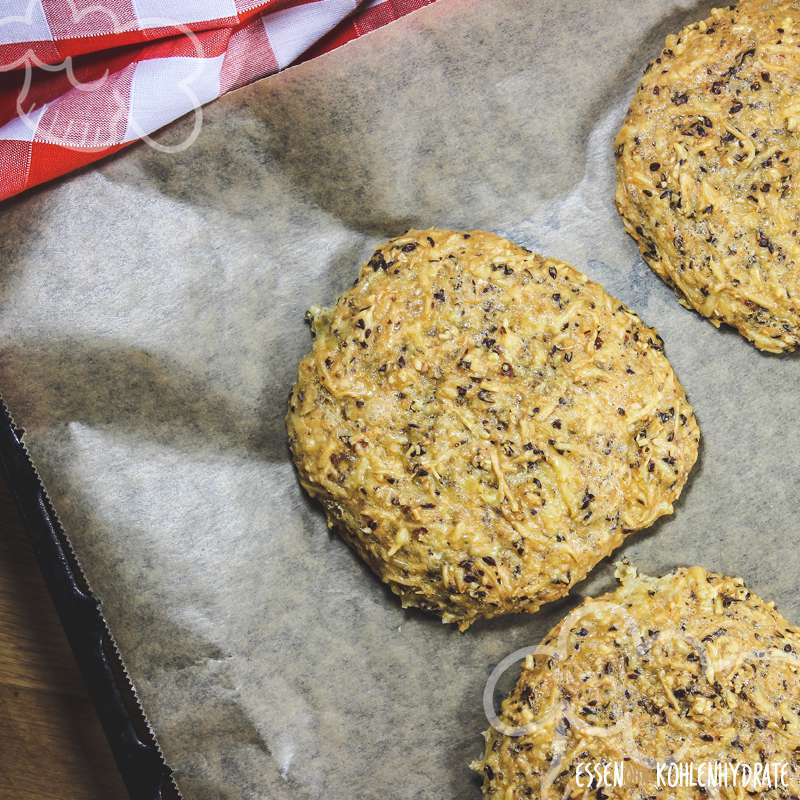 Low-Carb Fladenbrot mit Käse - Essen ohne Kohlenhydrate