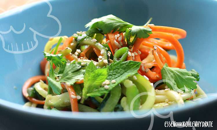 Gemüse-Nudelsalat - Essen ohne Kohlenhydrate