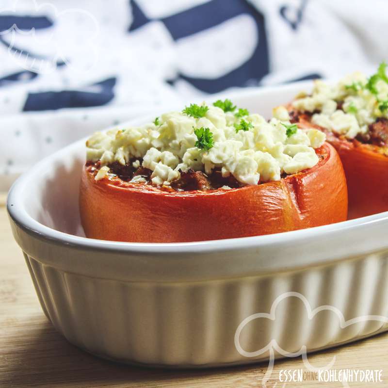 Gefüllte Tomaten mit Feta - Essen ohne Kohlenhydrate