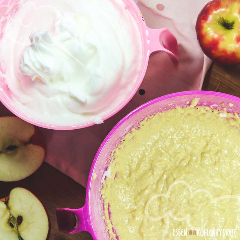 Zimt-Apfelkuchen mit Streuseln - Essen ohne Kohlenhydrate