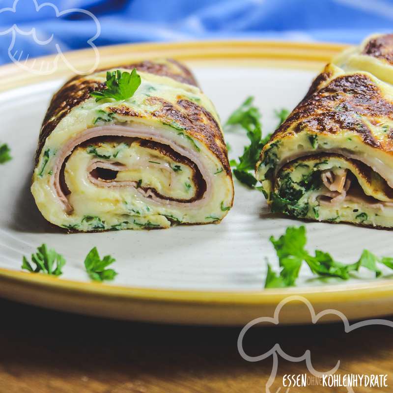 Pfannkuchenrolle mit Schinken