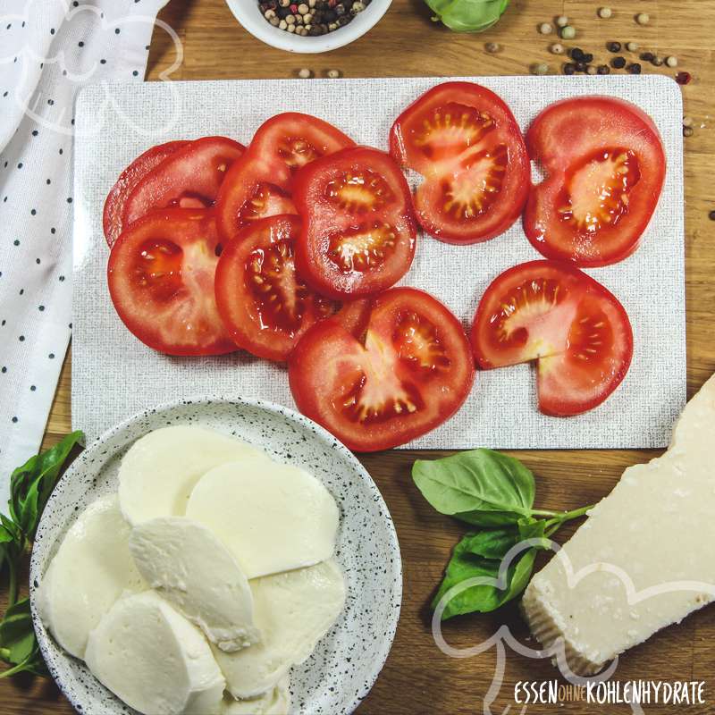 Auberginen-Auflauf mit Mozzarella - Essen ohne Kohlenhydrate