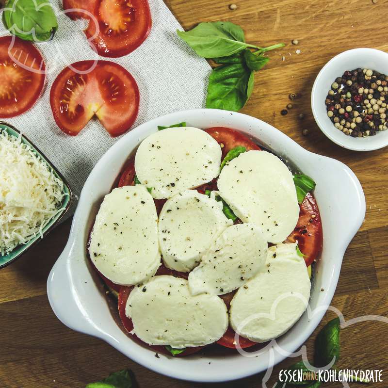 Auberginen-Auflauf mit Mozzarella - Essen ohne Kohlenhydrate