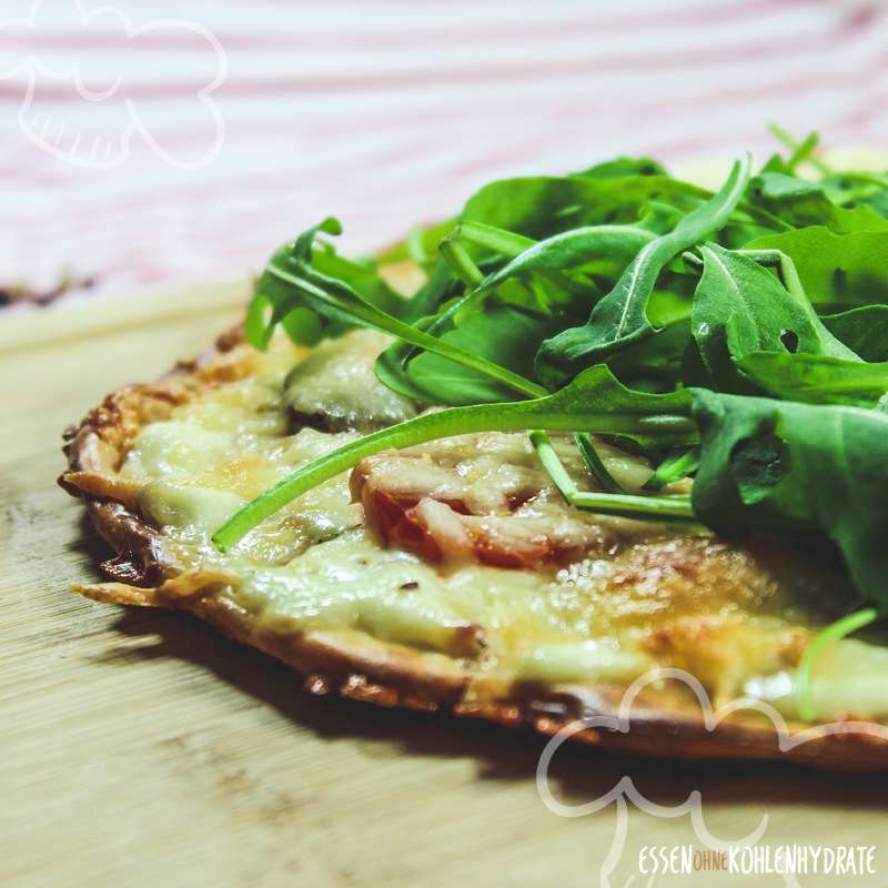 Flammkuchen mit Rucola