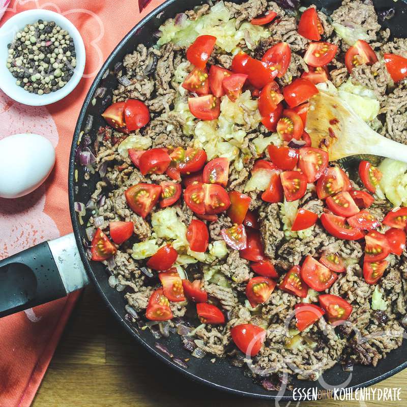 Gefüllte Zucchini mit Ei