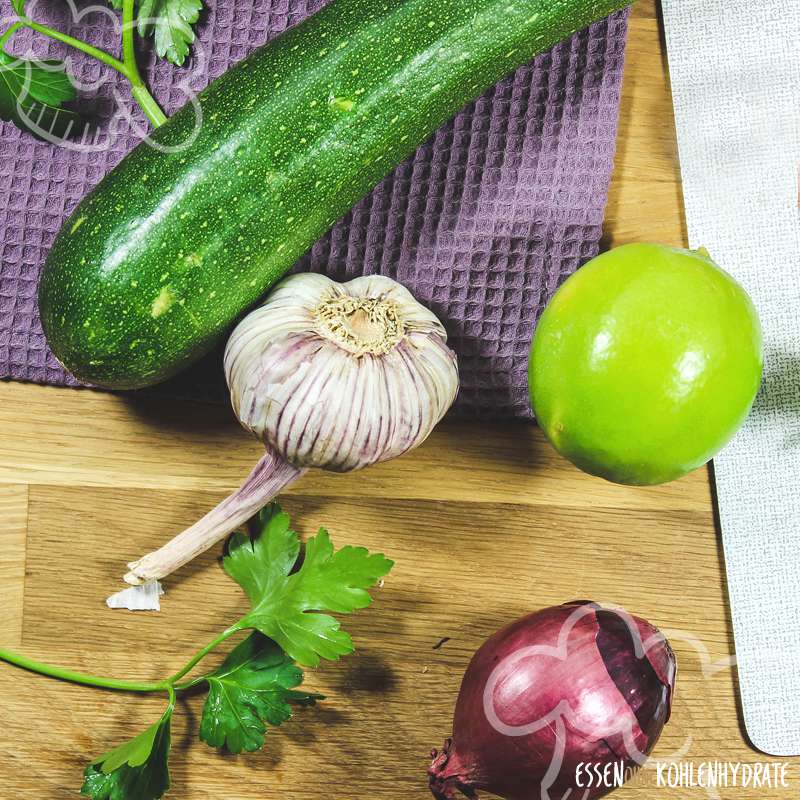 Zucchini-Pfanne mit Limette