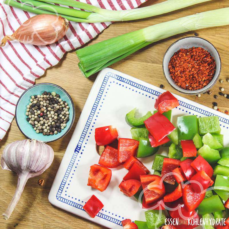 Hackpfanne mit Paprika