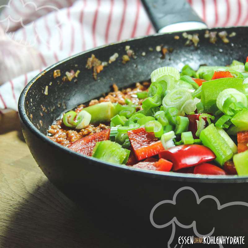 Hackpfanne mit Paprika - Essen ohne Kohlenhydrate