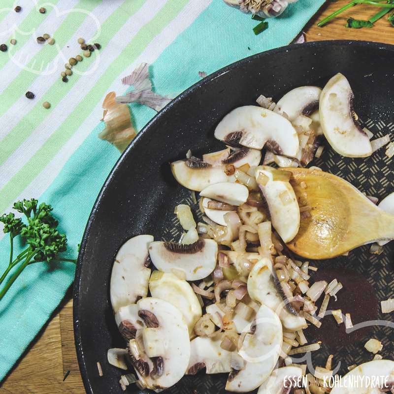 Putengeschnetzeltes mit Champignons