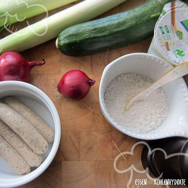 Lauch-/Zucchini-Gemüse mit Thüringer Bratwurst