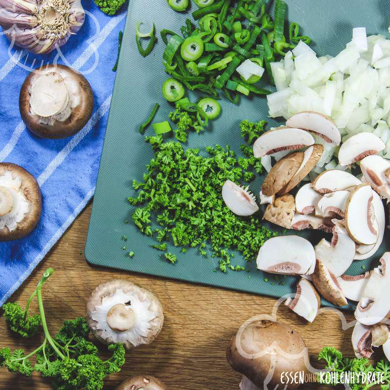 Käsesuppe mit Pilzen - Essen ohne Kohlenhydrate