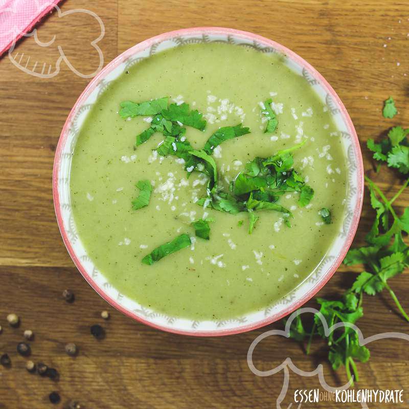 Zucchini-Kohlrabi-Suppe