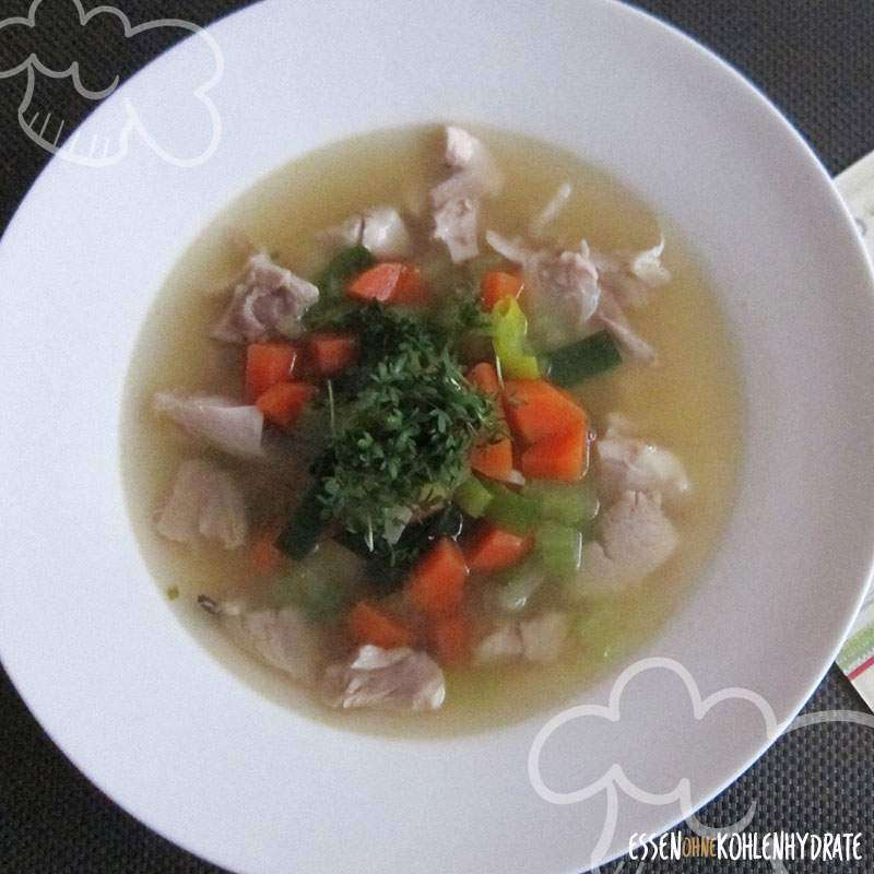 Hühnersuppe 