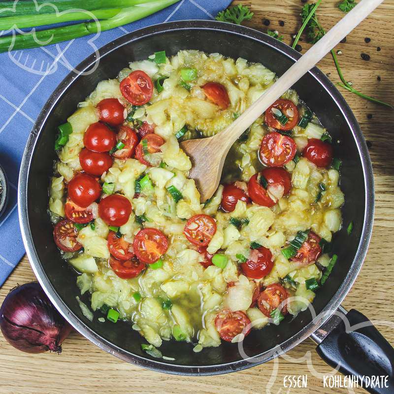 Zucchini mit Hackbällchen