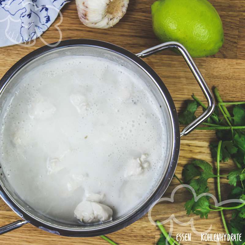 Spinatsuppe mit Hähnchen