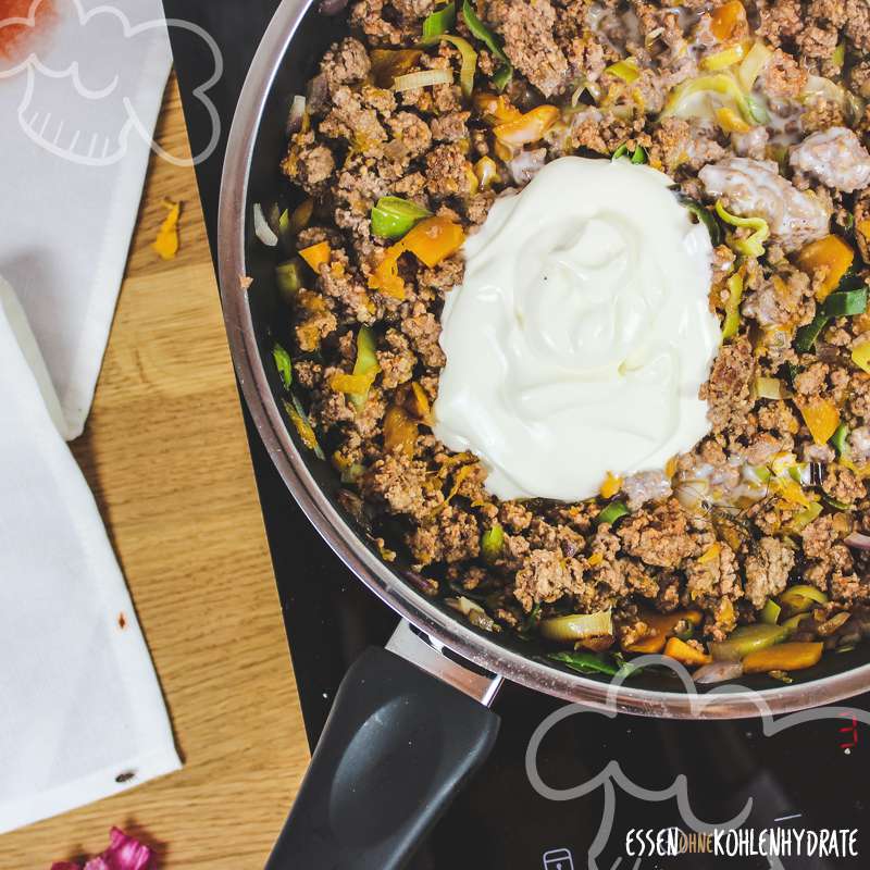 Kürbis mit Hackfüllung - Essen ohne Kohlenhydrate