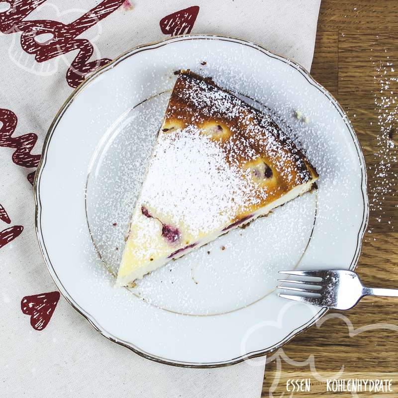 Low-Carb Käsekuchen mit Himbeeren