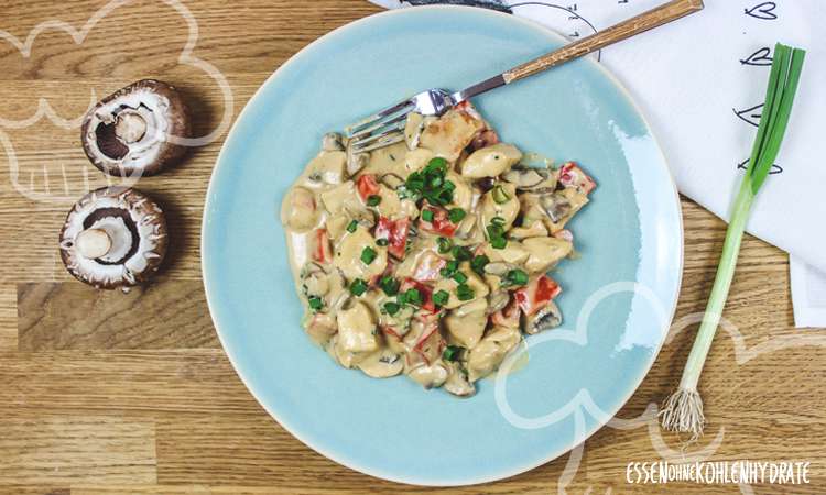 Hähnchen-Pilz-Gulasch - Essen ohne Kohlenhydrate