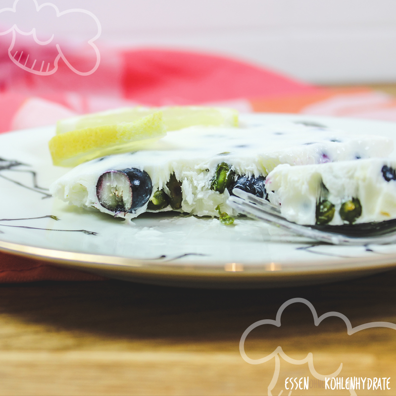 Frozen Joghurt mit Blaubeeren