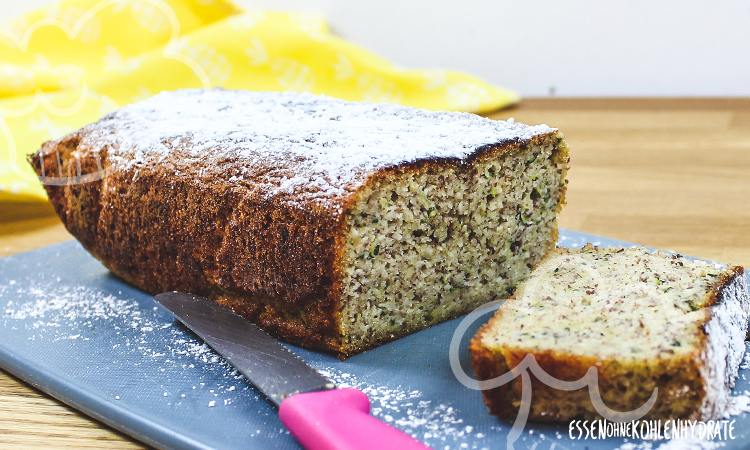 Low Carb Zucchinikuchen