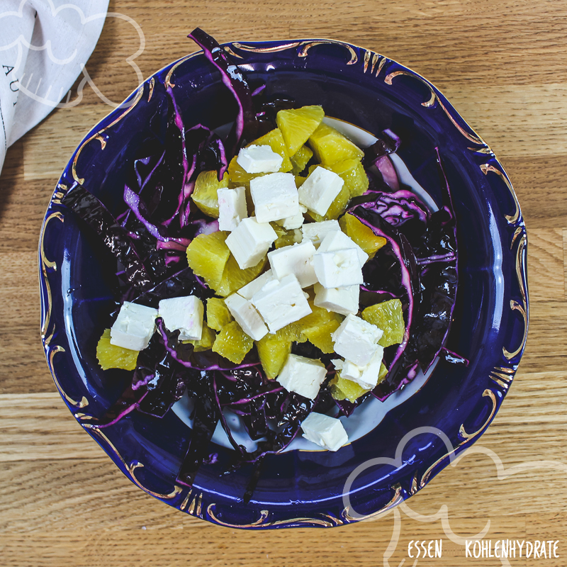 Rotkohlsalat mit Feta