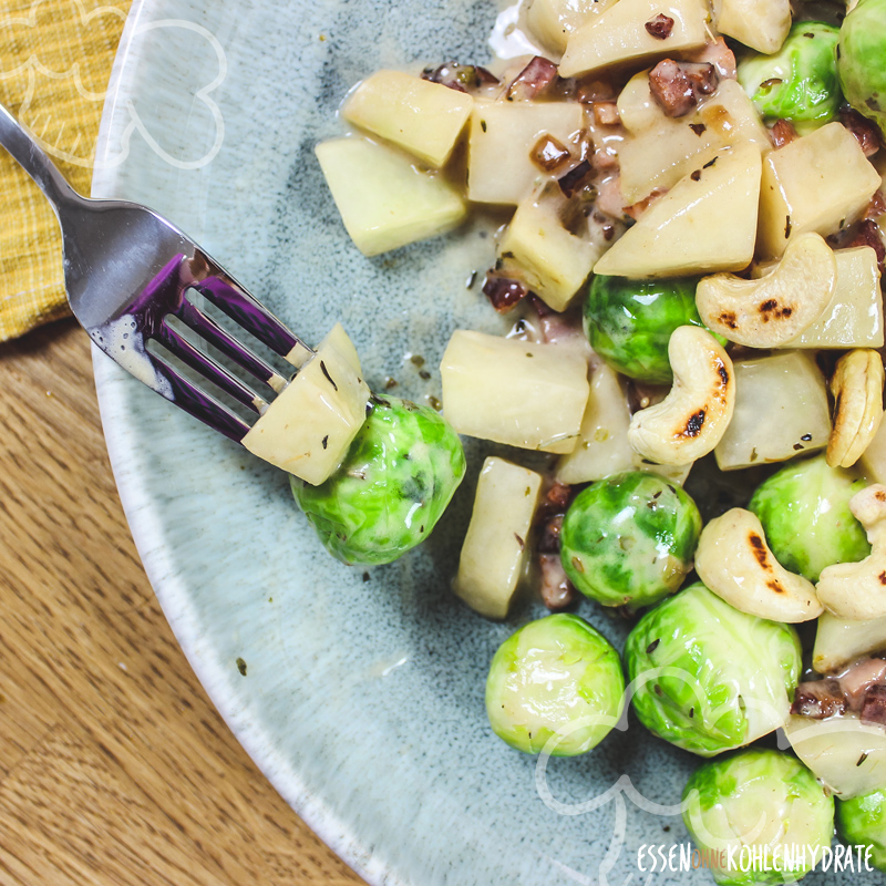 Rosenkohl-Kohlrabi-Pfanne