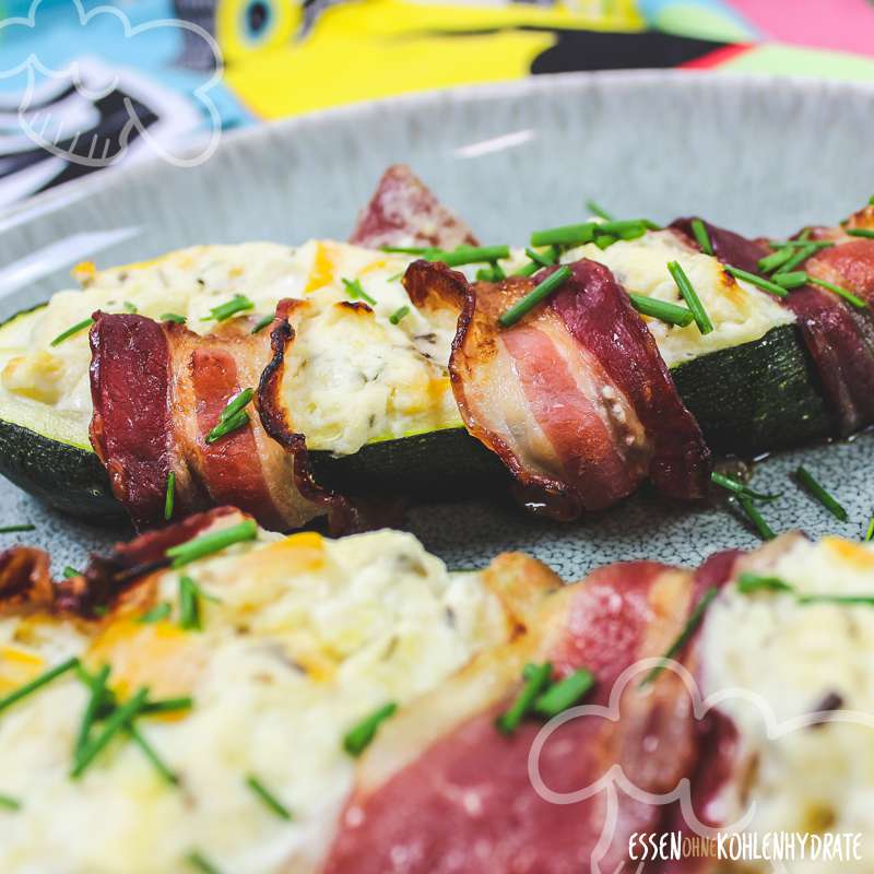 Frischkäse-Zucchini mit Bacon