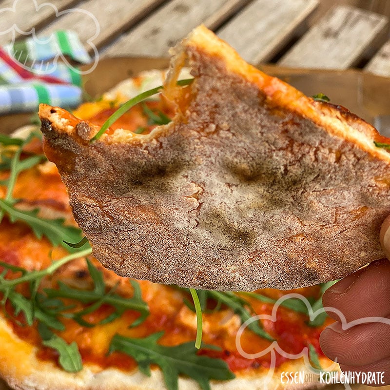 pizza knusprig