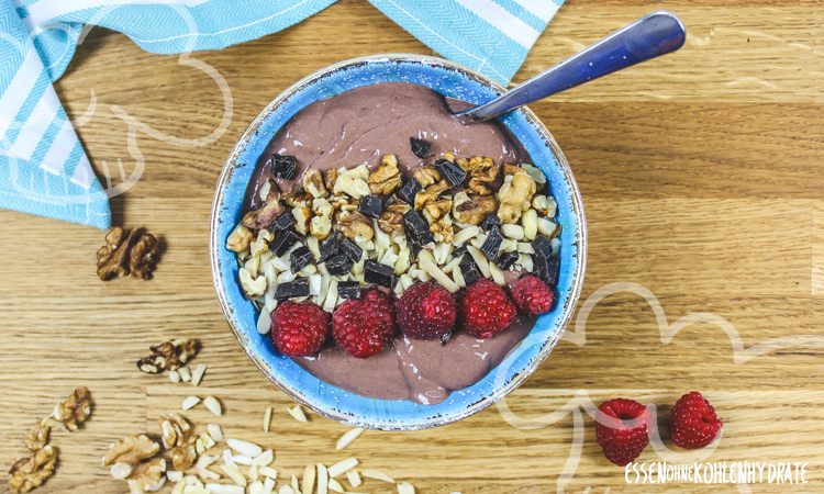 Schoko-Smoothie-Bowl