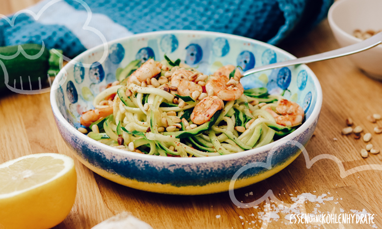 Zoodles mit Garnelen