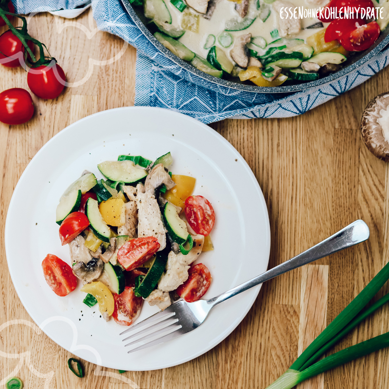 Putenpfanne mit Gemüse - Essen ohne Kohlenhydrate