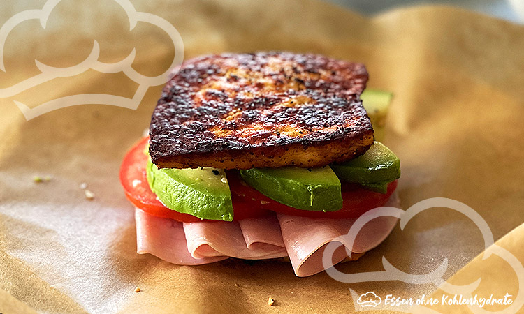 Keto-Halloumi-Sandwich